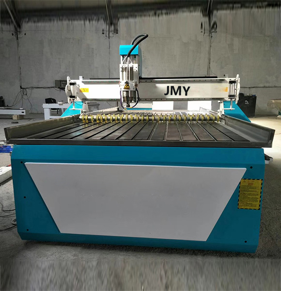 在購買保麗龍雕刻機時如何選擇設備的配置？